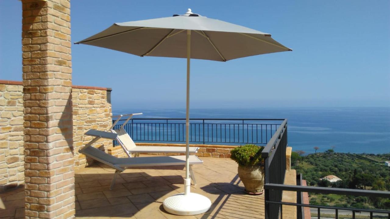 Villa Le Terrazze Cefalù Eksteriør billede