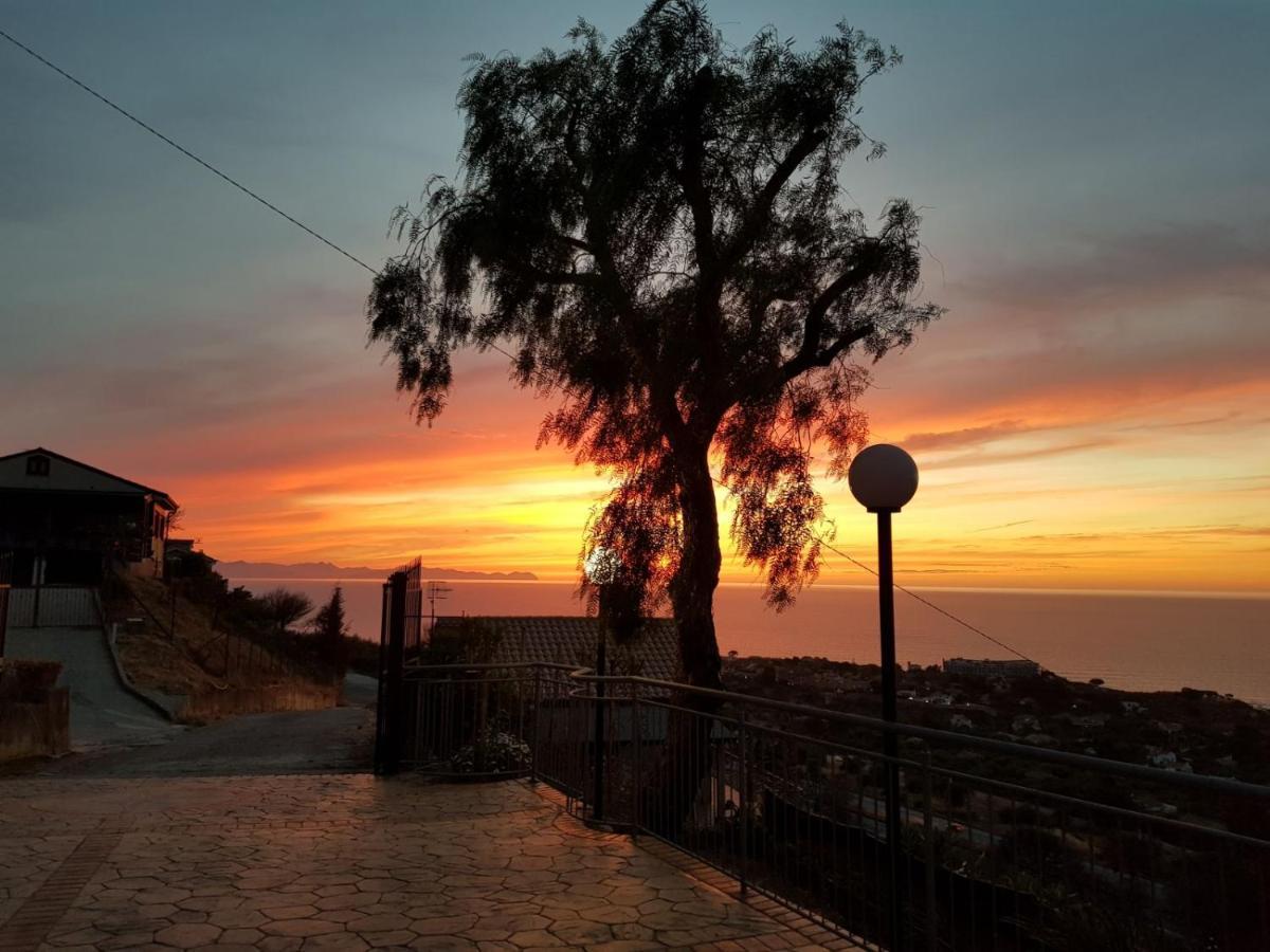 Villa Le Terrazze Cefalù Eksteriør billede